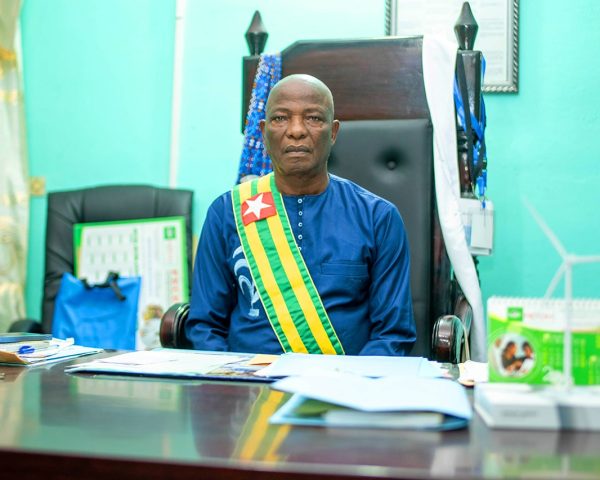 Maire de la commune de Haho 1